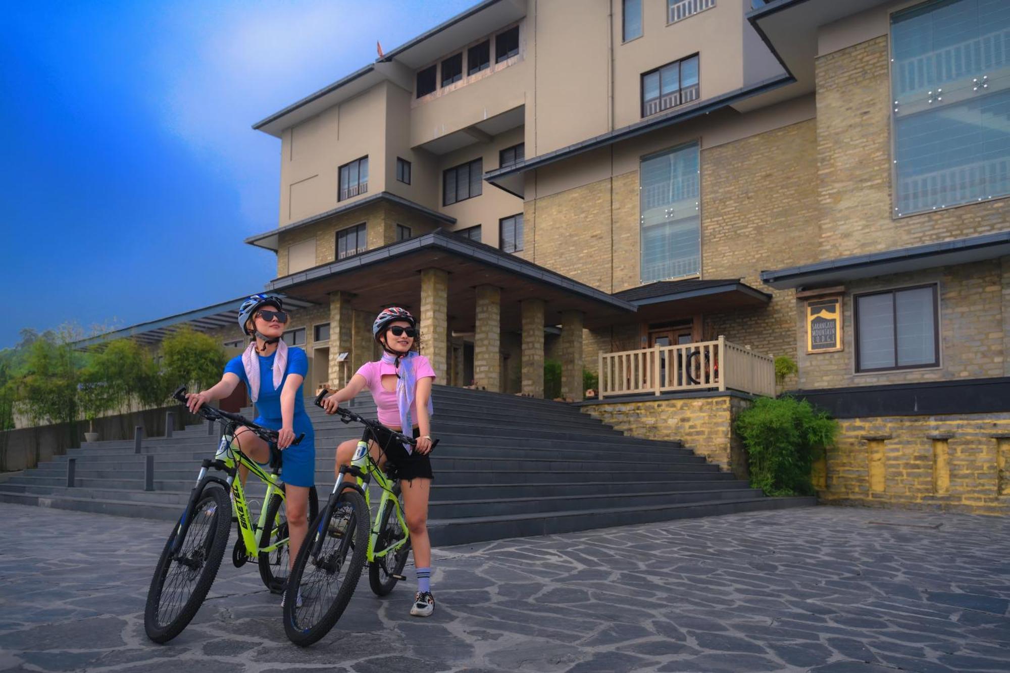 Sarangkot Mountain Lodge Похара Екстериор снимка