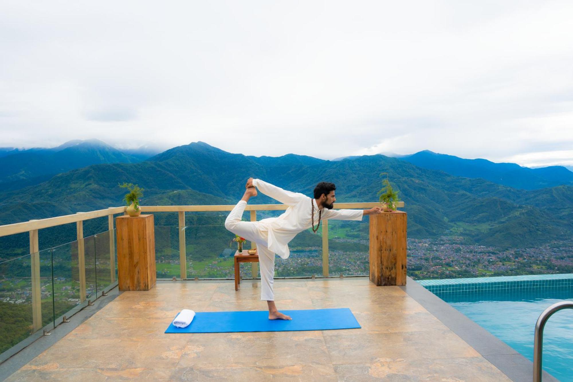 Sarangkot Mountain Lodge Похара Екстериор снимка